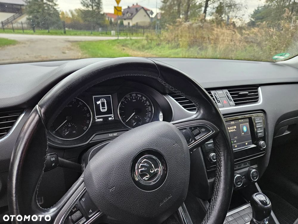 Skoda Octavia 1.6 TDI (Green tec) Joy - 12