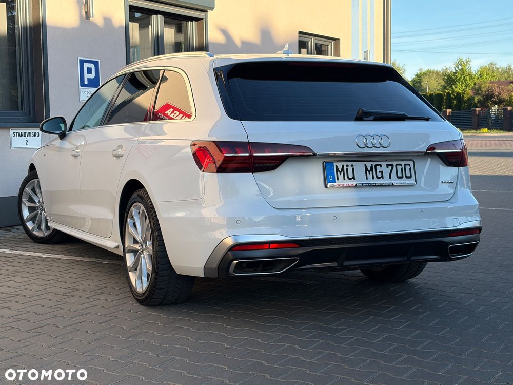 Audi A4 Avant 40 TDI quattro S tronic S line - 31