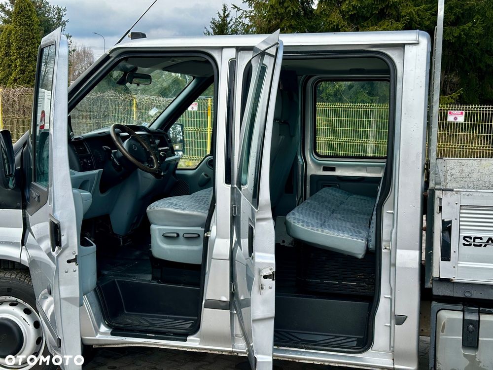 Ford Transit - 13