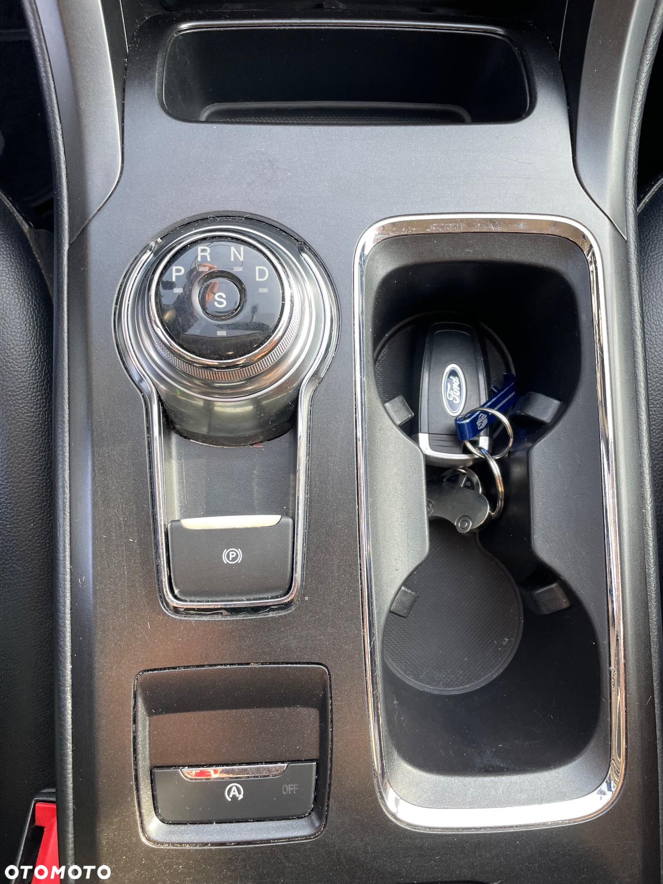 Ford Fusion - 22