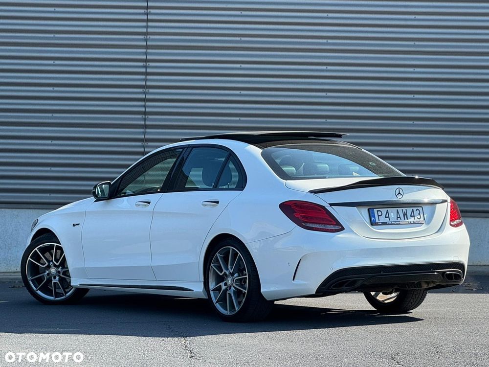 Mercedes-Benz Klasa C 450 AMG 4Matic 7G-TRONIC - 10