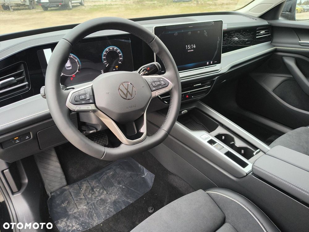 Volkswagen Passat - 10