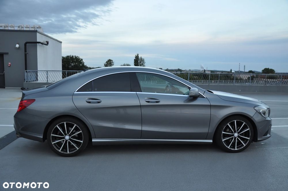 Mercedes-Benz CLA 180 BlueEffICIENCY Edition - 7
