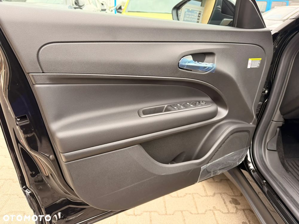 Jeep Avenger 1.2 T3 mHEV Black Edition FWD eDCT6 - 16