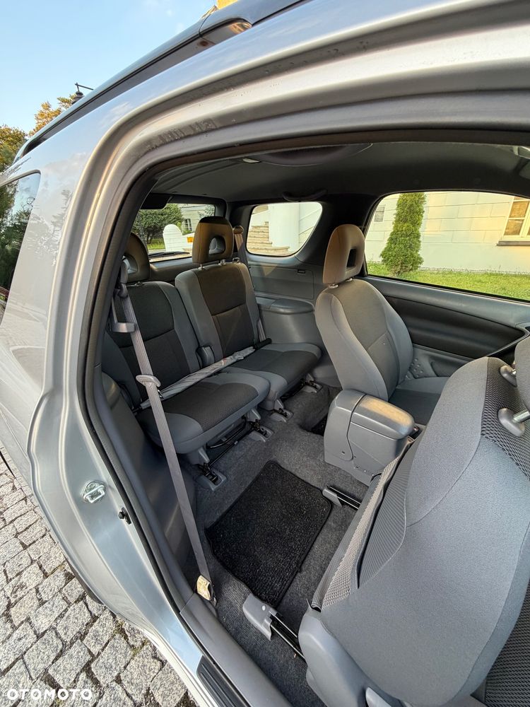 Toyota RAV4 1.8 VVT-i 4x2 - 9