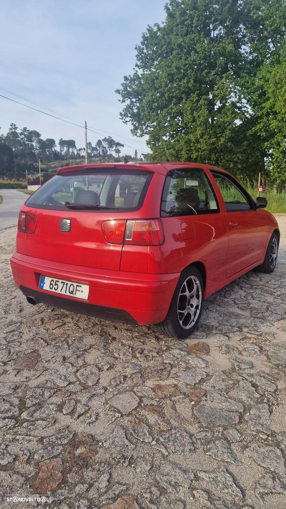 SEAT Ibiza 1.9 TDi Signo - 3