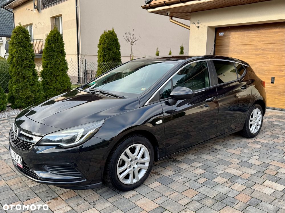 Opel Astra 1.4 Turbo Business - 9