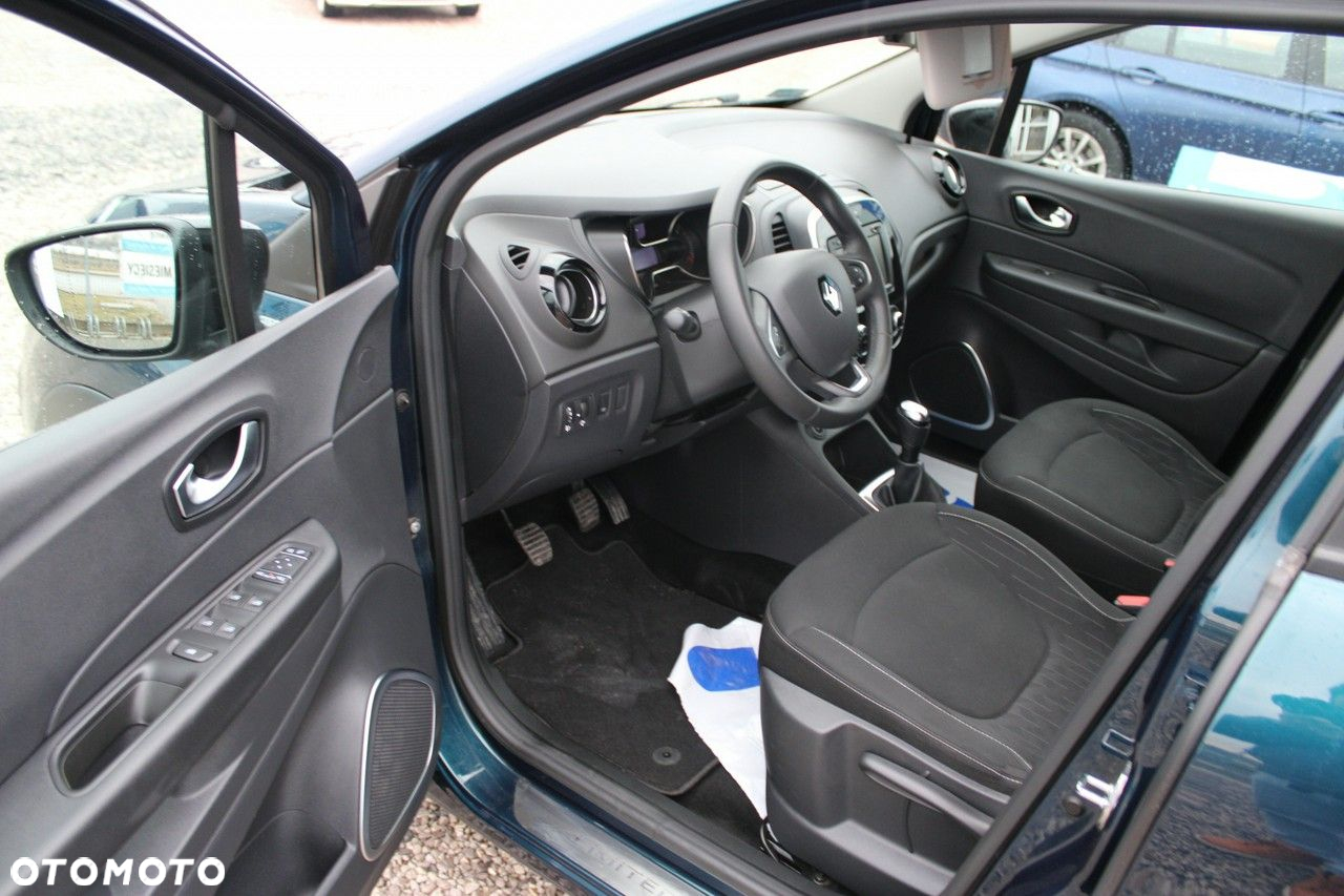 Renault Captur - 15