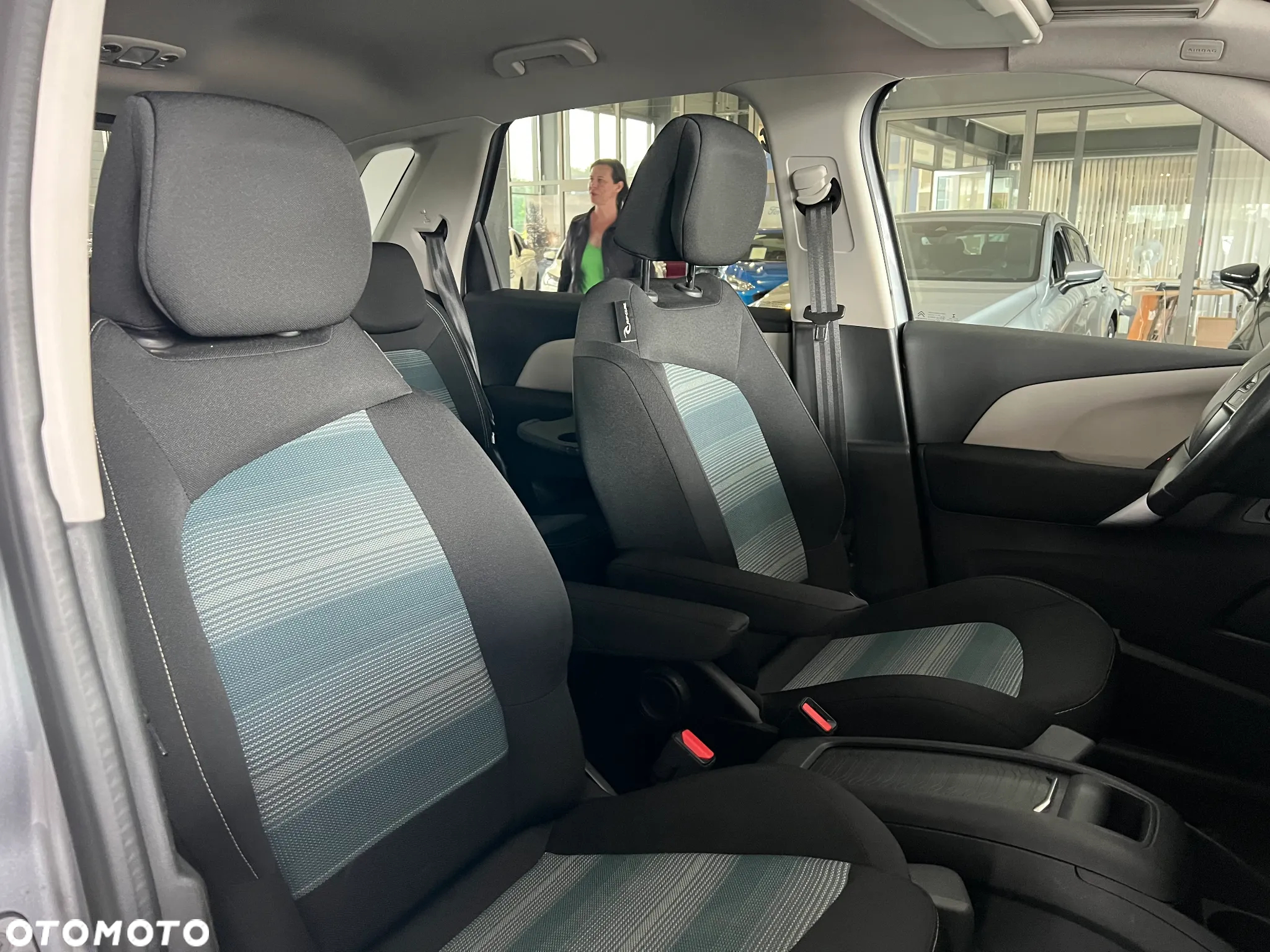 Citroën C4 SpaceTourer 1.2 PureTech Shine S&S EAT6 - 33