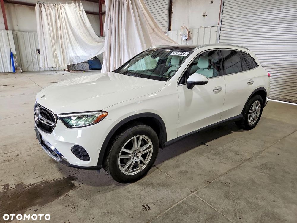 Mercedes-Benz GLC 300 4-Matic - 2