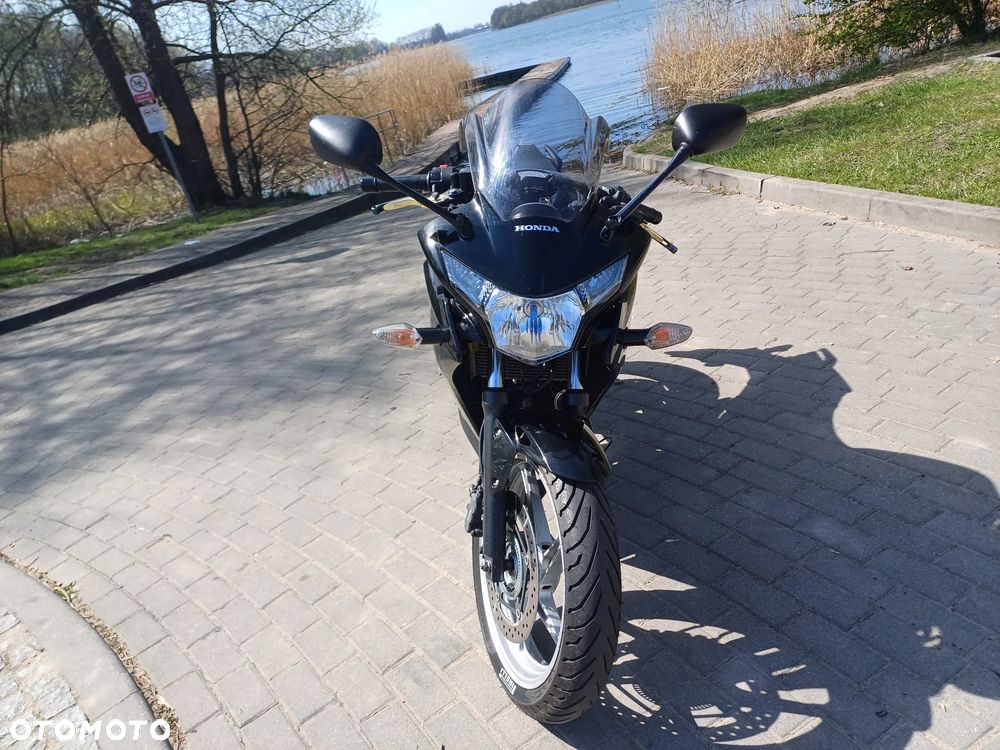 Honda CBR - 7