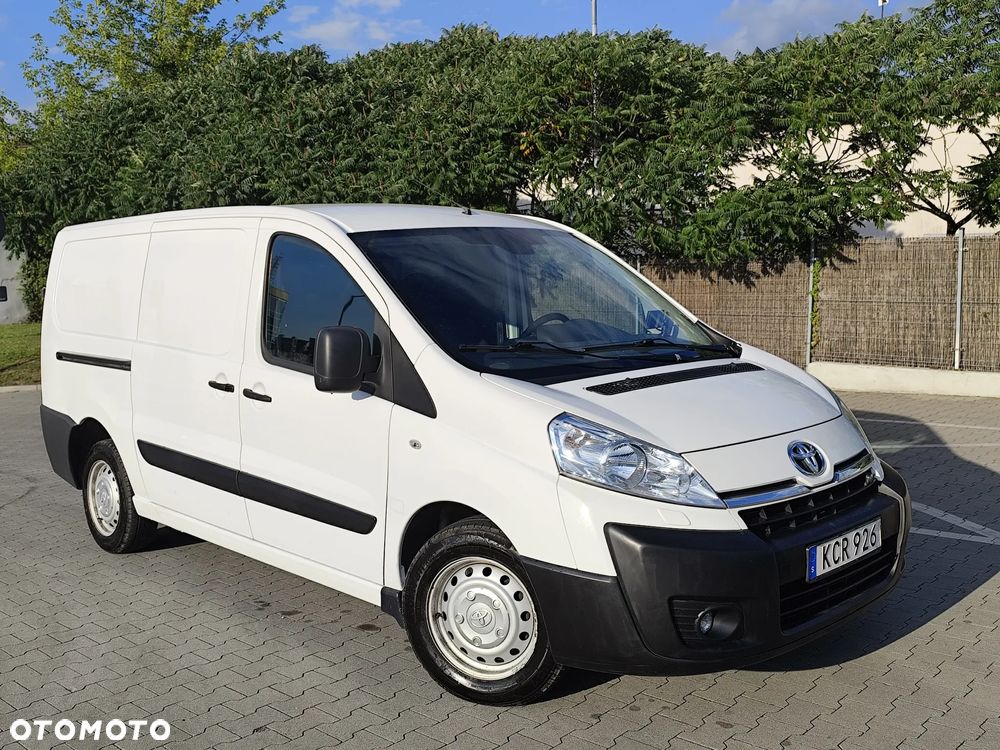 Toyota proace - 8