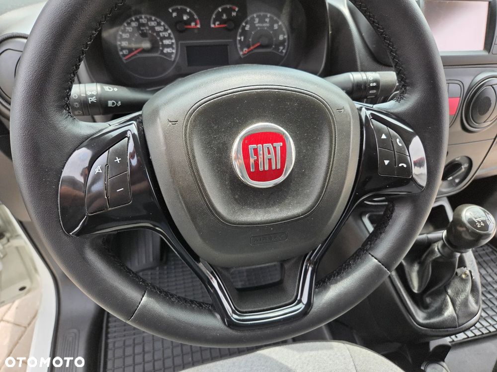 Fiat Fiorino 1.4 Easy - 16