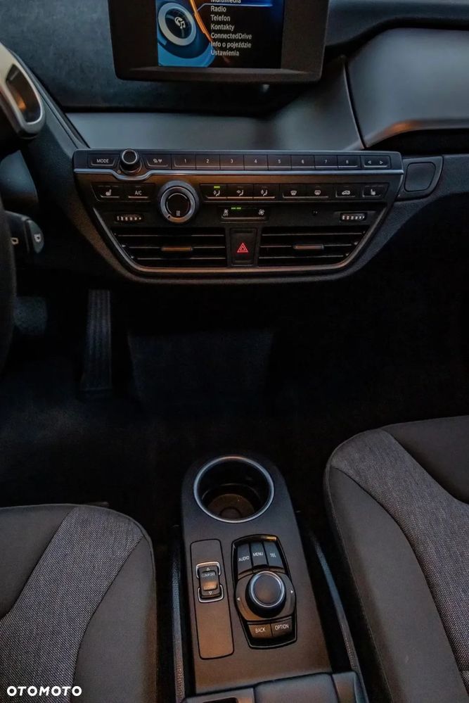 BMW i3 Standard - 19