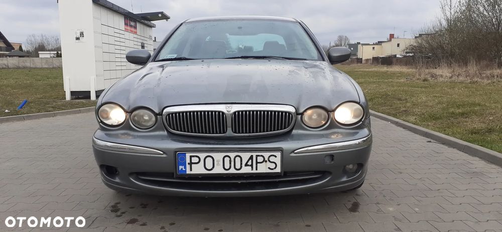 Jaguar X-Type 2.5 V6 4x4 - 8