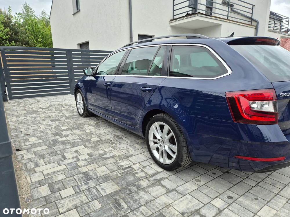 Skoda Octavia 1.6 TDI DSG Style - 8