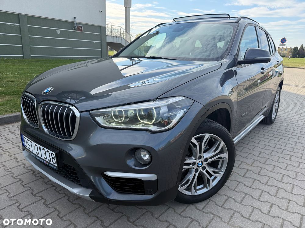 BMW X1 sDrive18i - 12