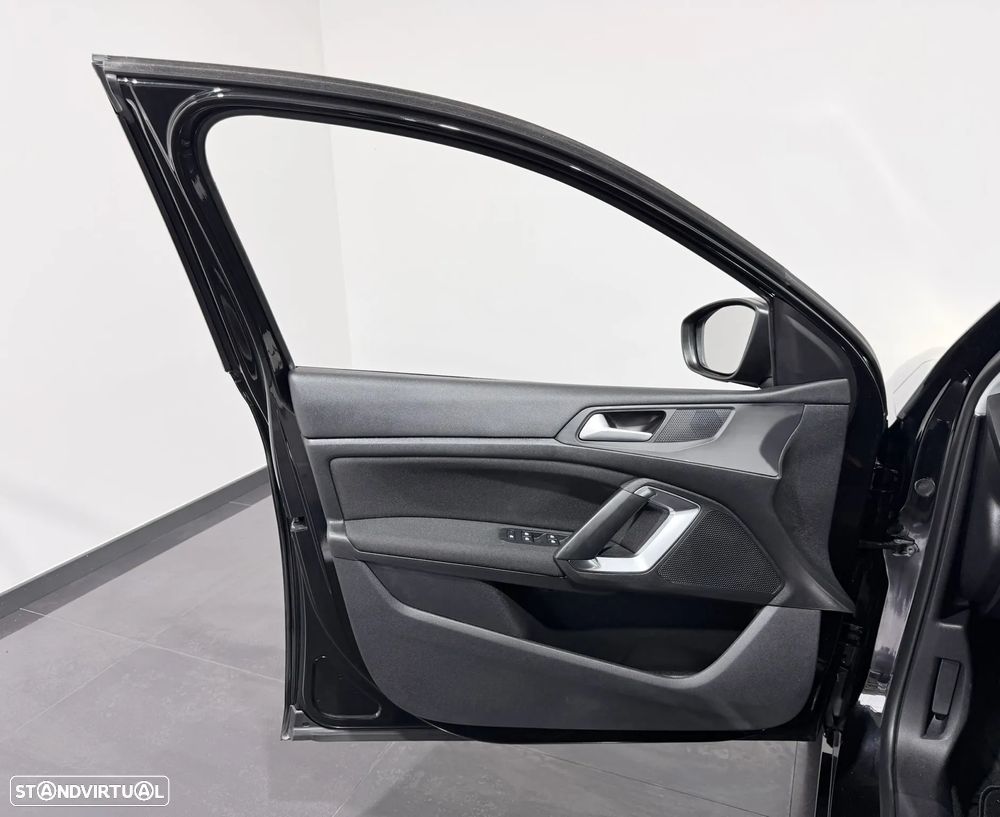 Peugeot 308 SW 1.5 BlueHDi Style - 17