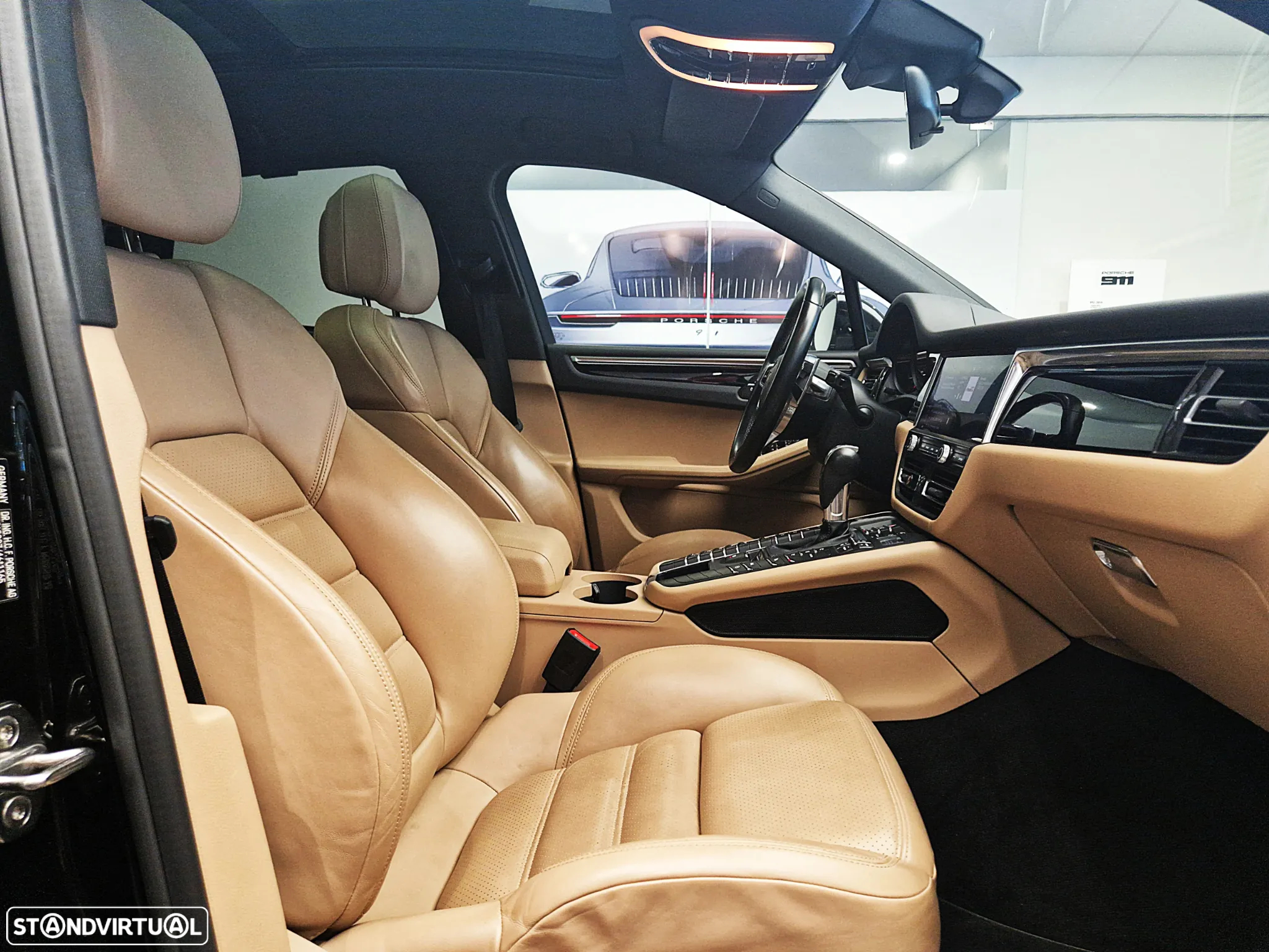 Porsche Macan S - 30
