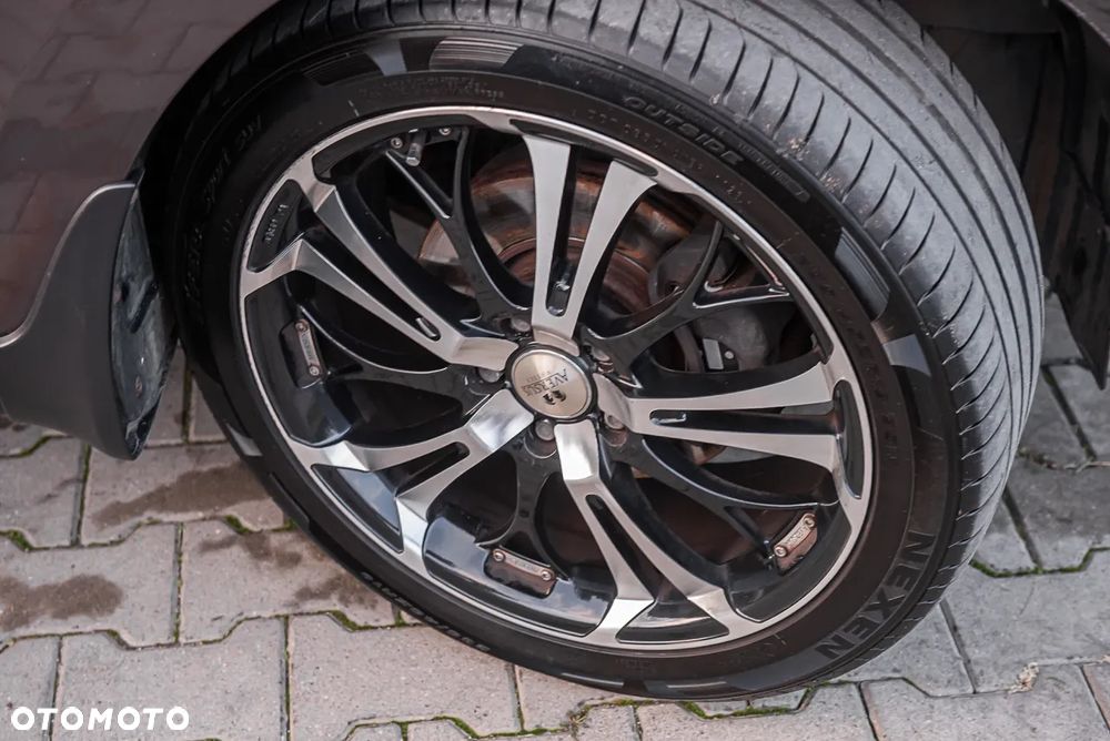 Hyundai ix35 2.0 4WD Premium - 32