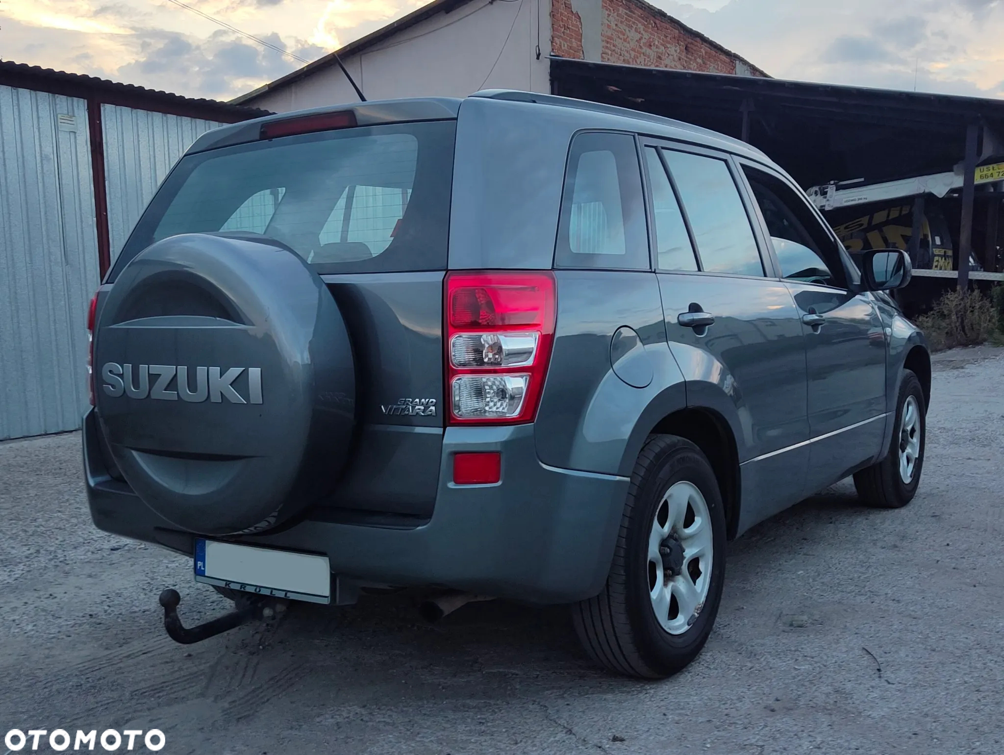 Suzuki Grand Vitara 2.0 - 3