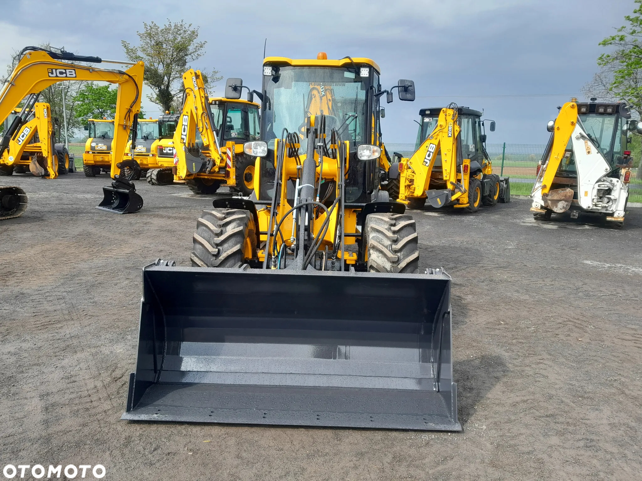 JCB 407 SV AG - 4