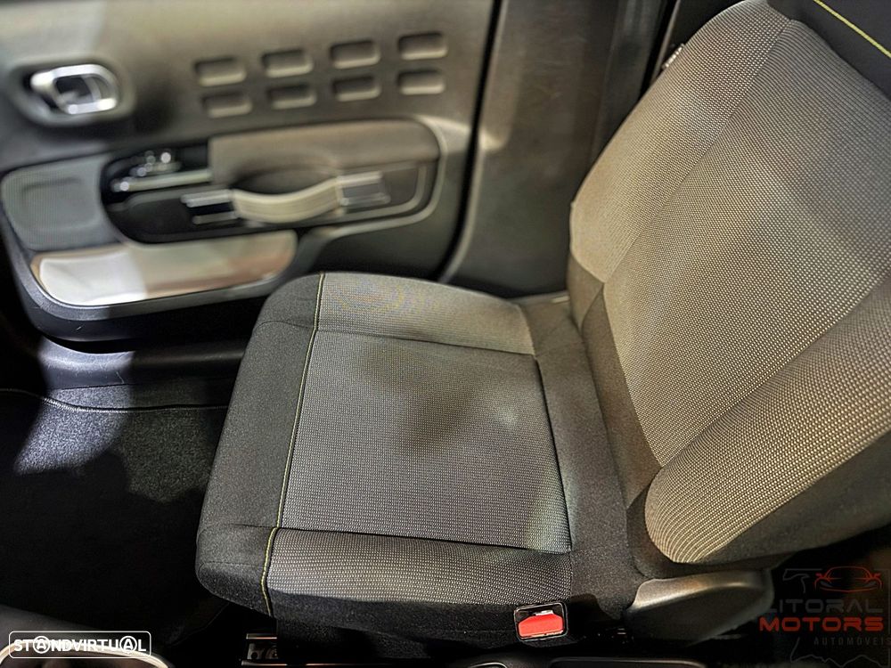 Citroën C3 1.2 PureTech Shine EAT6 - 21
