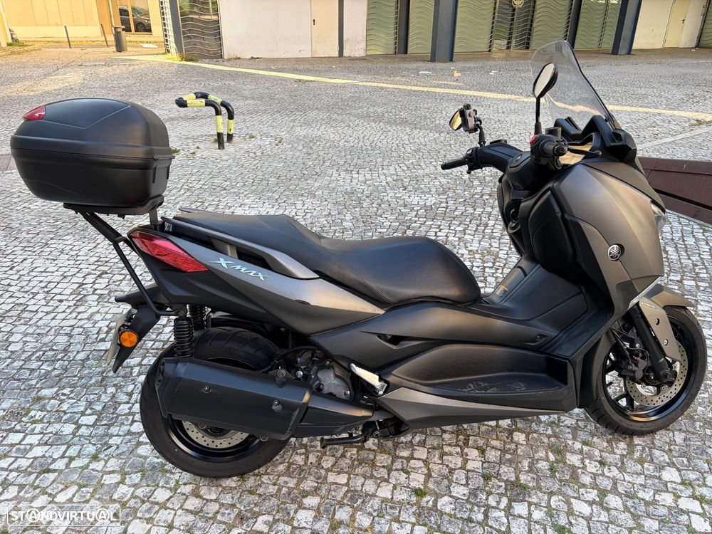 Yamaha X-Max - 1