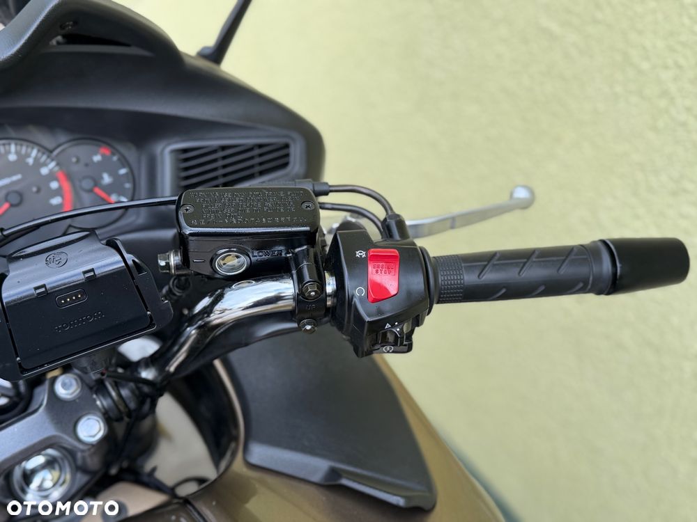 Honda NTV - 39