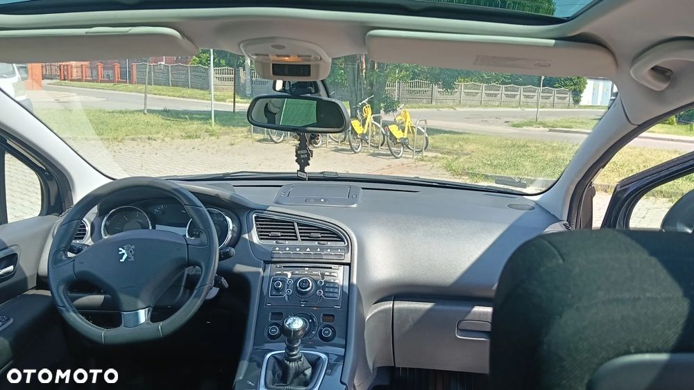 Peugeot 5008 2.0 HDi Family 7os - 17