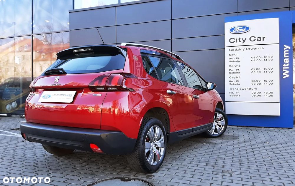 Peugeot 2008 1.2 Pure Tech Active S&S - 38