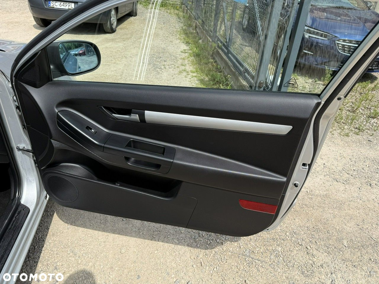 Kia ProCeed - 17