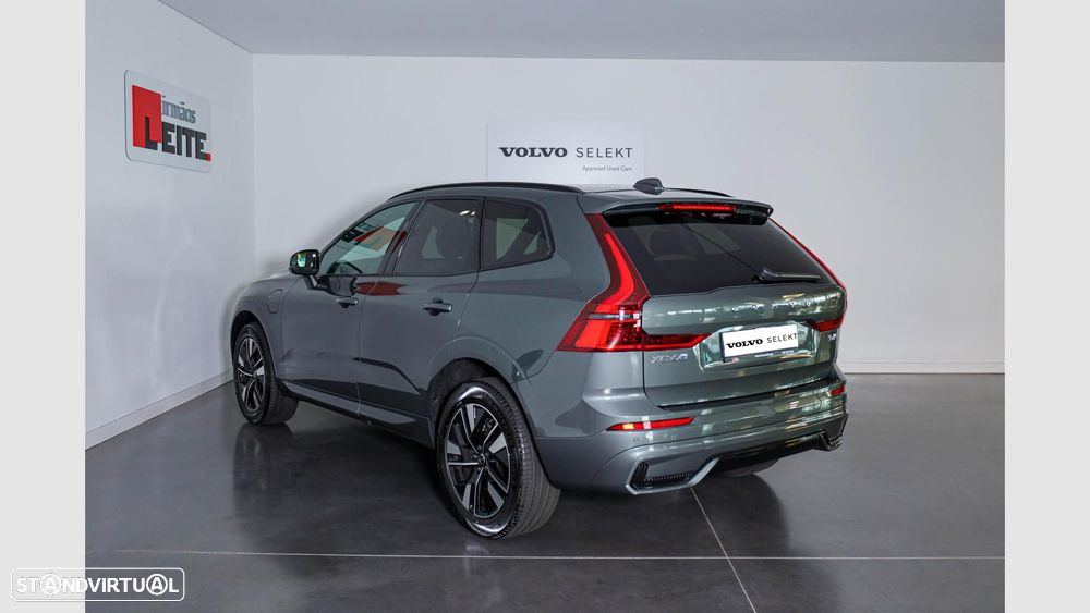 Volvo XC 60 2.0 T6 PHEV Plus Dark AWD - 2