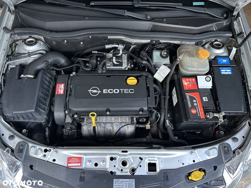 Opel Astra 1.6 Exklusiv - 31