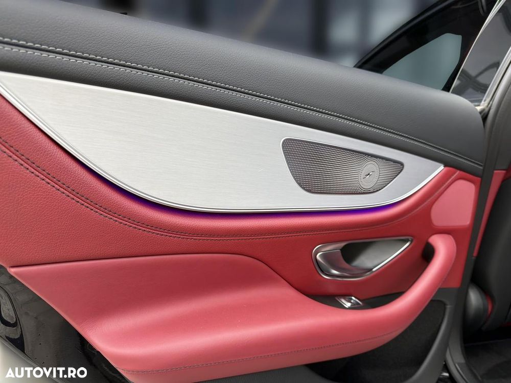 Mercedes-Benz CLS 300 d 4Matic 9G-TRONIC AMG Line - 16