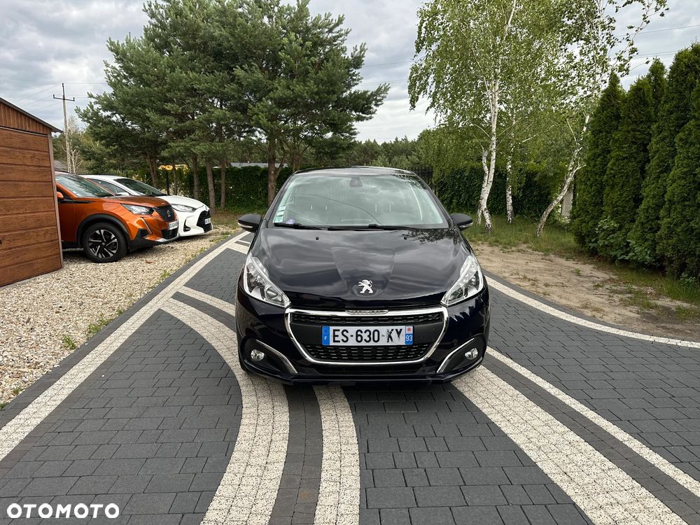 Peugeot 208 PureTech 110 Stop & Start EAT6 Signature - 8