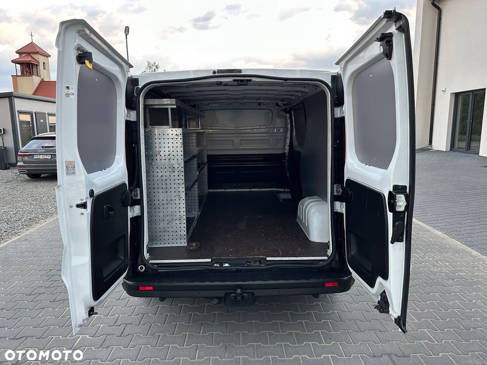 Renault Trafic L2H1 Długi 1.6 DCi 125KM Klima Webasto REGAŁY - 14