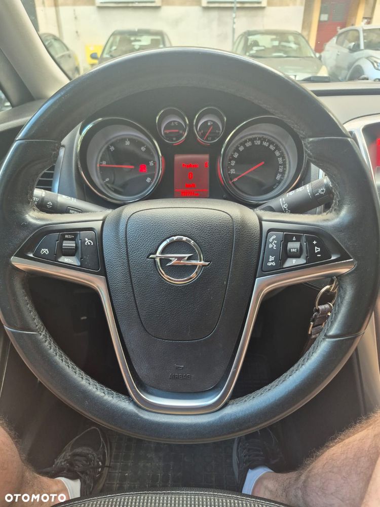 Opel Astra 1.7 CDTI Cosmo - 8