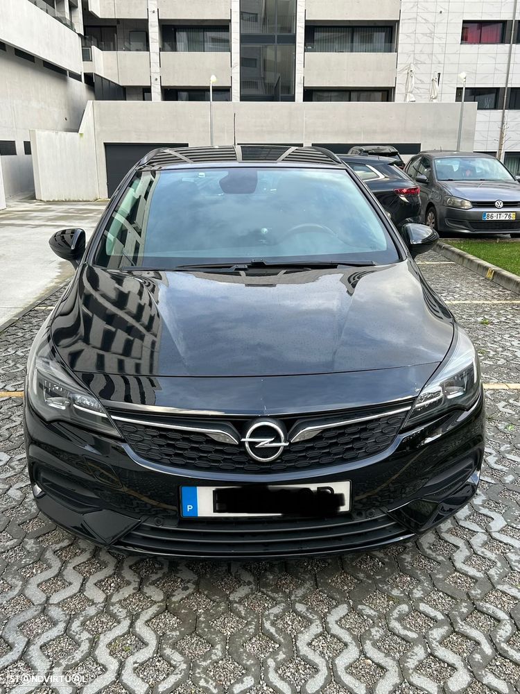 Opel Astra Sports Tourer - 1