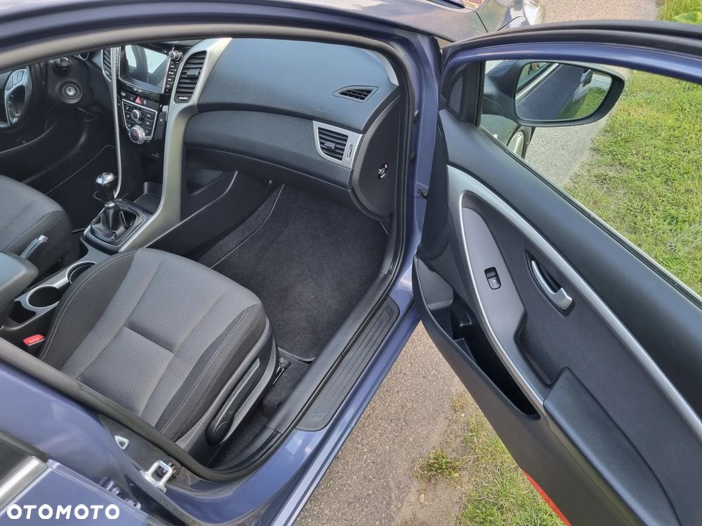 Hyundai i30 1.4 Premium - 22