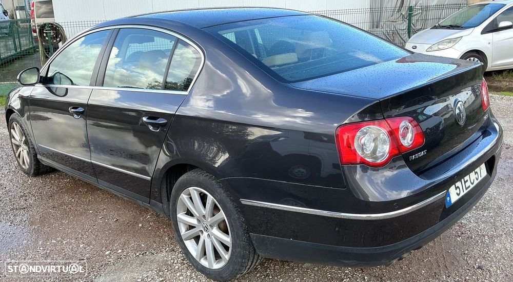VW Passat 2.0 TDI Highline DSG - 8