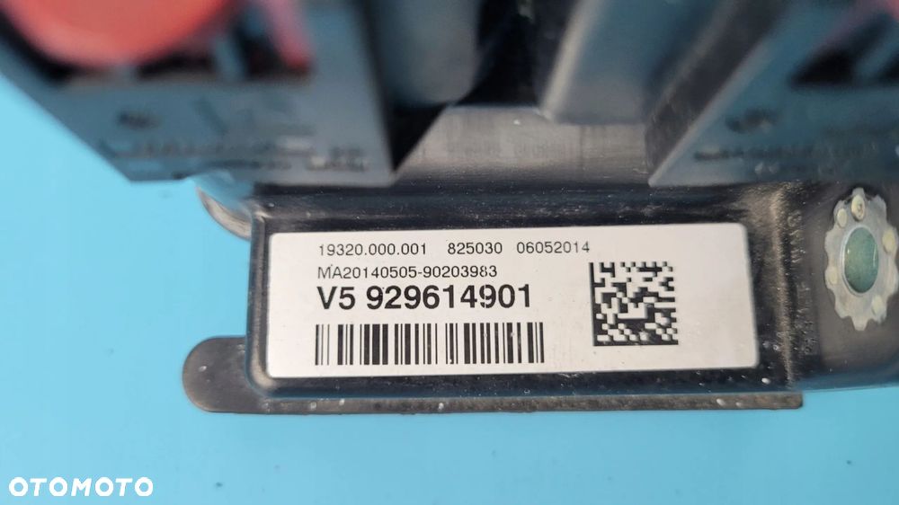 BEZPIECZNIK AKUMULATORA 929614901 BMW F20 F30 - 8