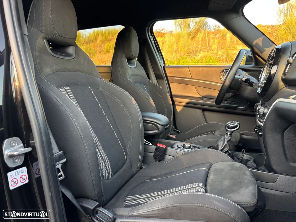 MINI Countryman Cooper SE ALL4 Auto - 24