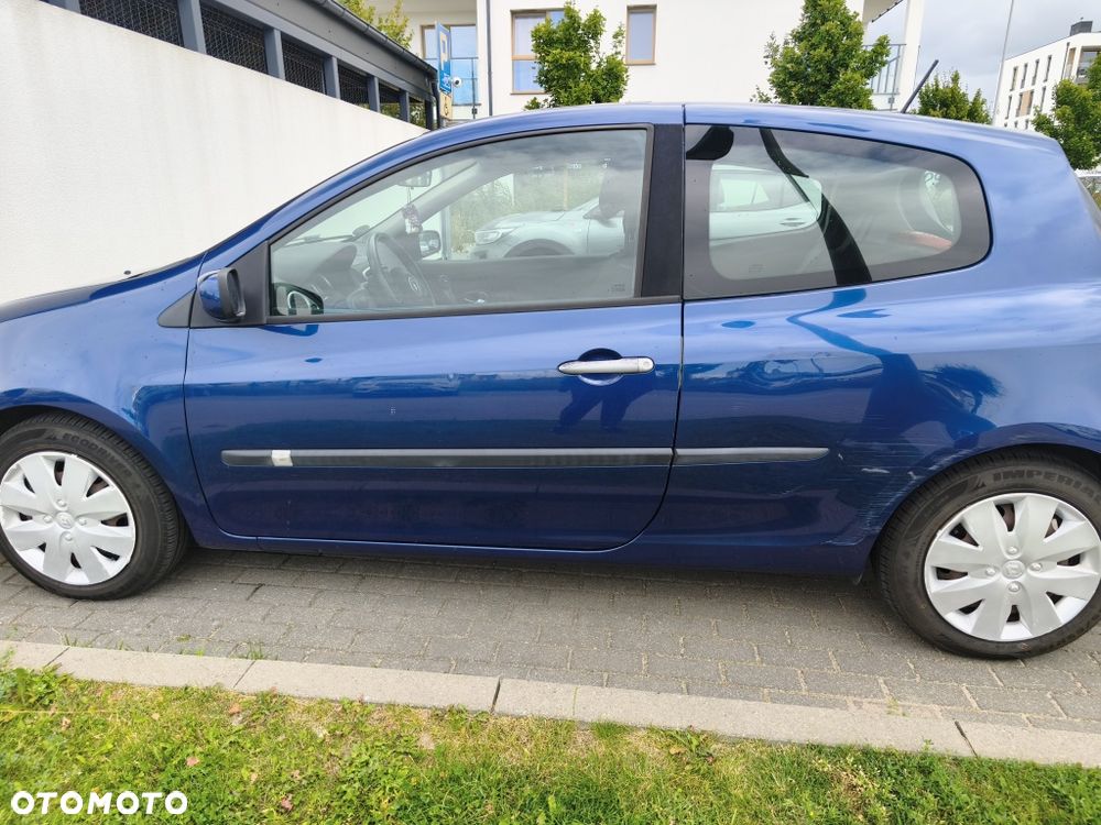 Renault Clio - 3