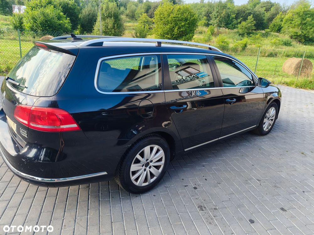 Volkswagen Passat 2.0 Blue TDI SCR Comfortline - 20