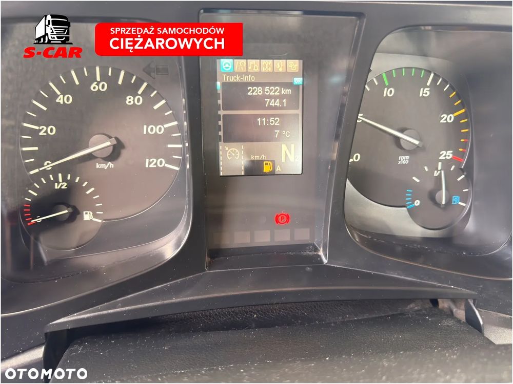 Mercedes-Benz Bramowiec Fornal NKR Euro 6 - 36