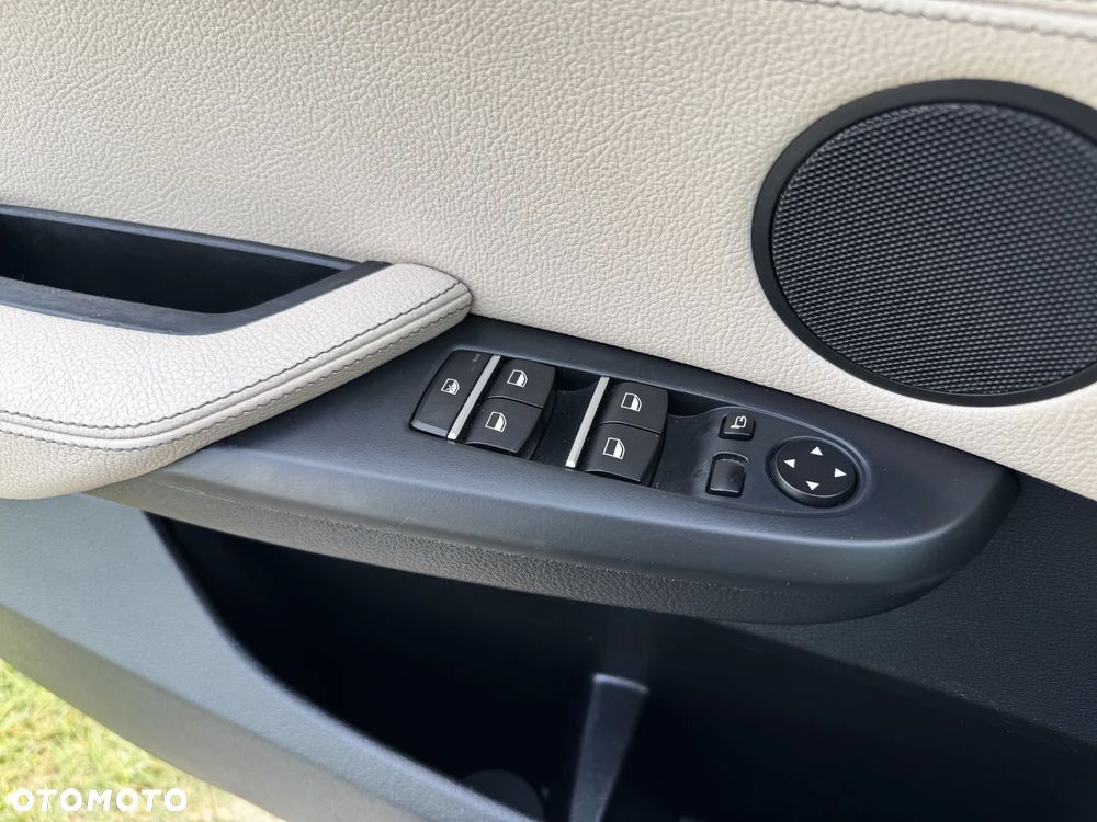 BMW X3 xDrive20d - 29