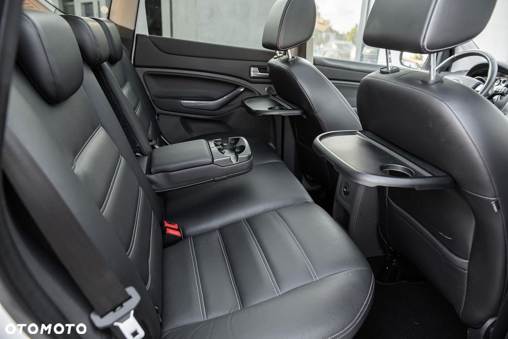 Ford Kuga 2.5 4x4 Champions Edition - 21