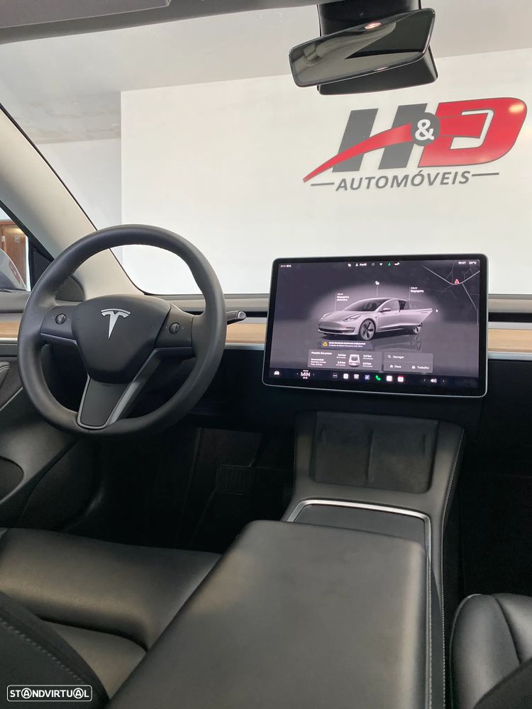 Tesla Model 3 Long Range Tração Traseira - 15