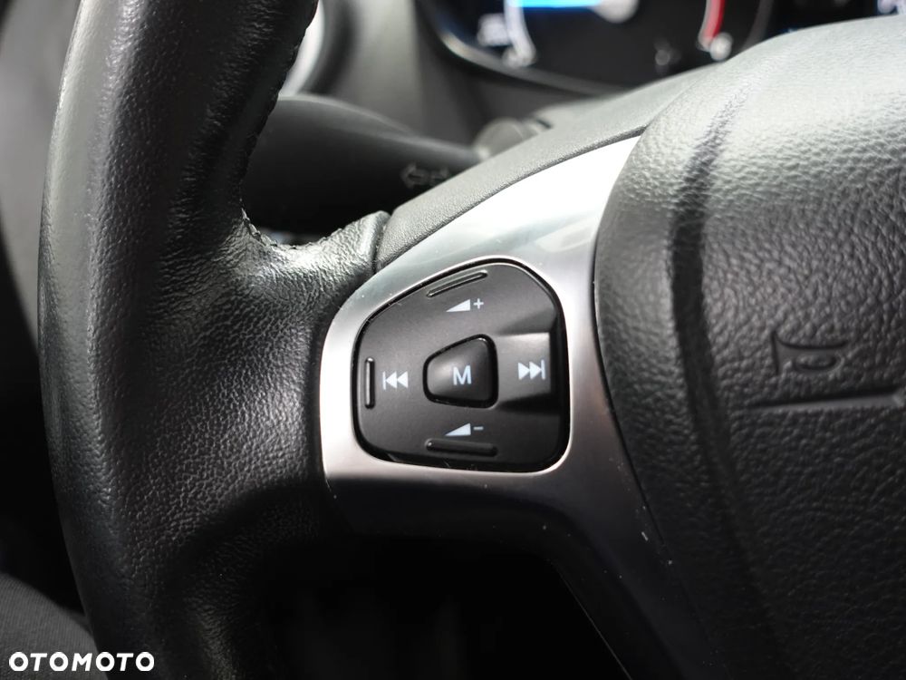 Ford Fiesta - 34